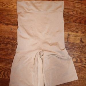 VS Slimtastic High Waist Thigh Shaper